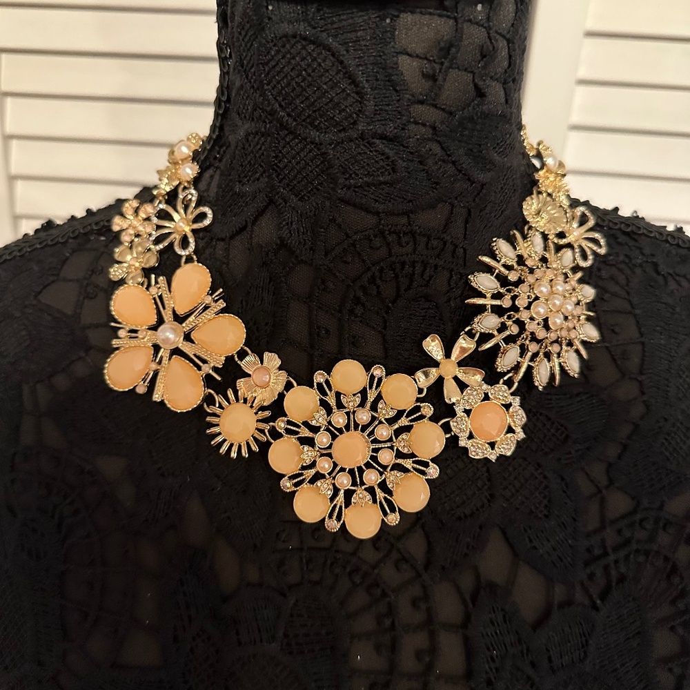 Inc Statement Collar Necklace